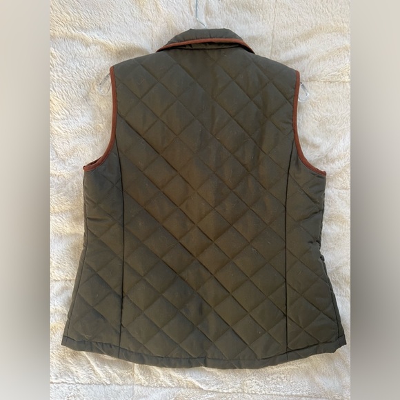 G.H. Bass & Co Hunter Green Quilted Vest - Picture 3 of 9